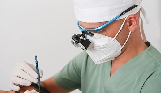 What Makes a Great Hair Transplant Surgeon
