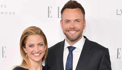 Joel McHale Public Image and the Pressure of Appearance
