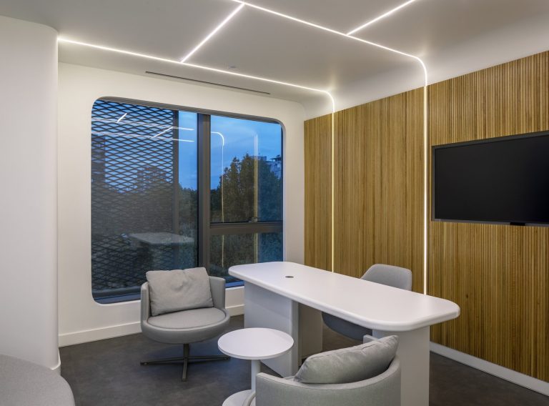 Clinica de implant de păr din Istanbul 32 Hair of Istanbul — Sala de consultații