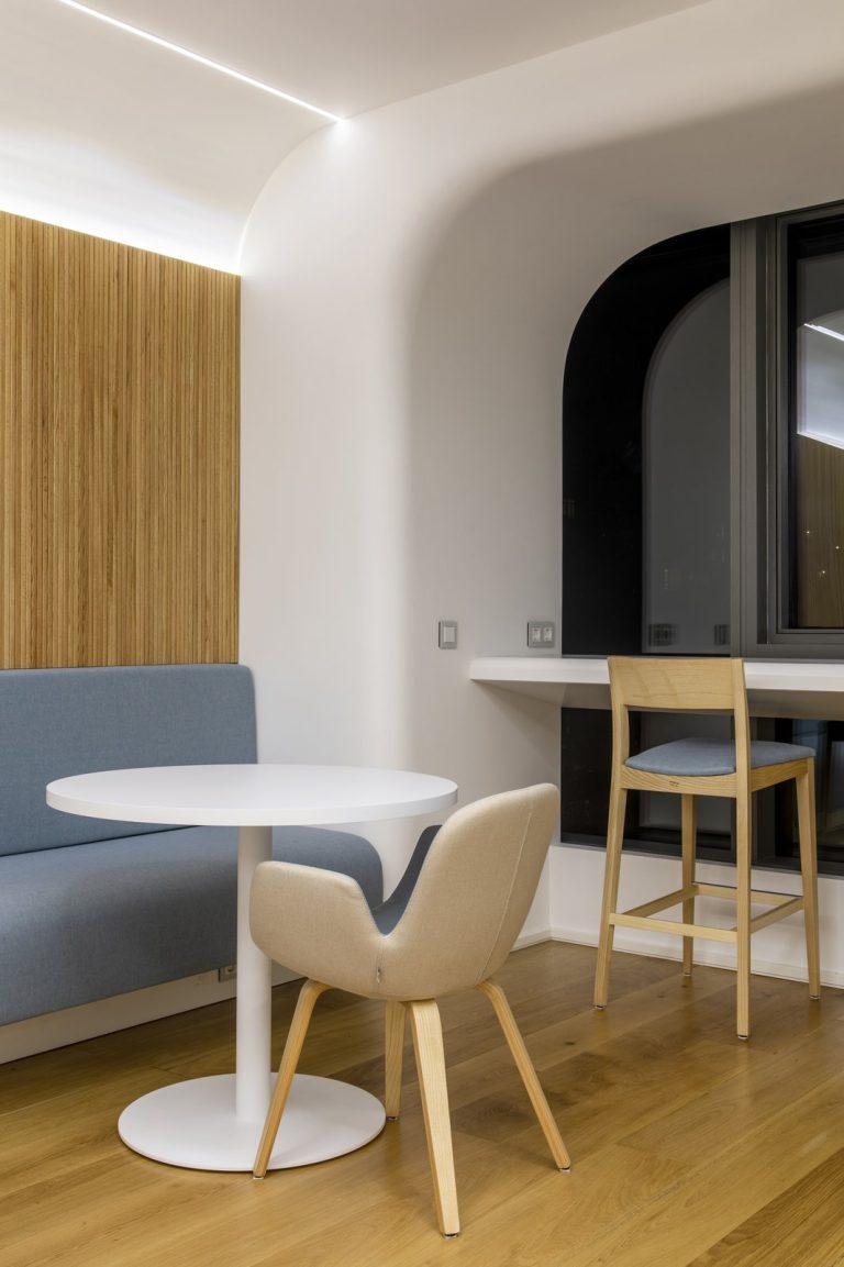 Clinica de implant de păr din Istanbul 18 Hair of Istanbul — Cafenea