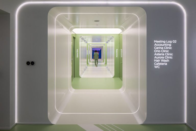 Clinica de implant de păr din Istanbul 22 Hair of Istanbul — Coridoare