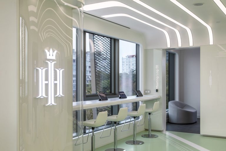 Clinica de implant de păr din Istanbul 3 Hair of Istanbul — Salon de așteptare