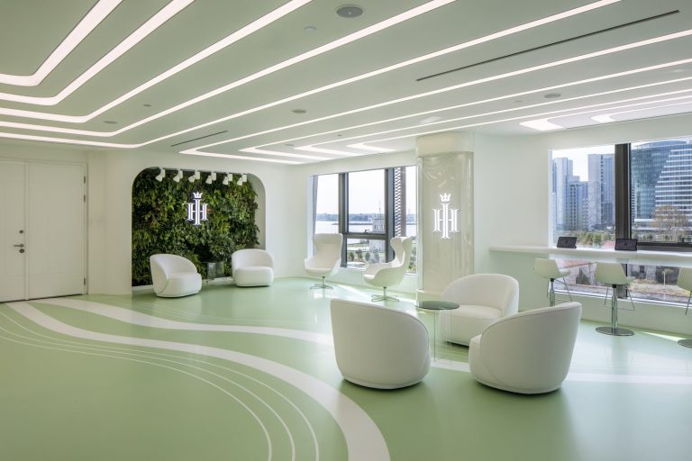 Clinica de implant de păr din Istanbul 10 Hair of Istanbul — Salon de așteptare